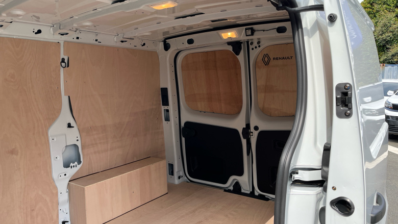 Renault Trafic Swb Diesel SL30 Blue dCi 130 Advance [Safety] Van